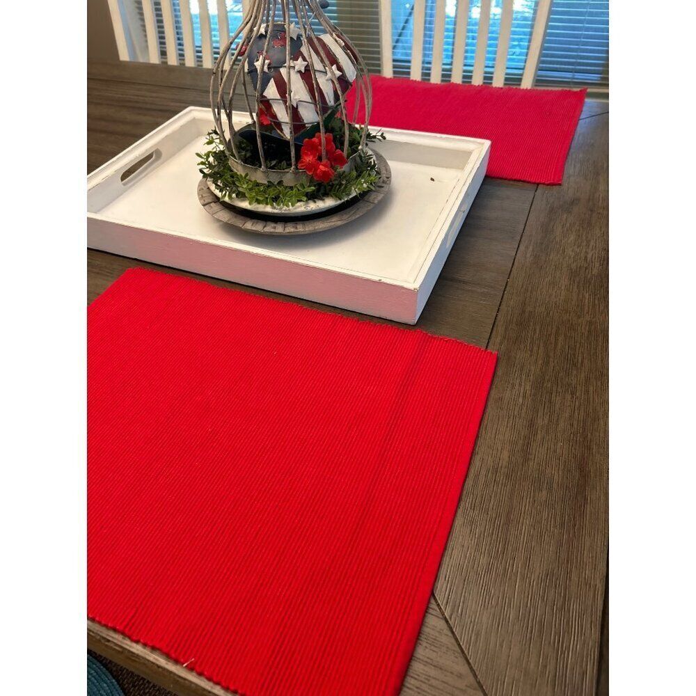 Set Of 4 Red Ribbed Fabric Placemats 13"x18"